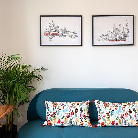 Bright Charming Apt With Terrace, Parking & Airco. Πράγα Εξωτερικό φωτογραφία